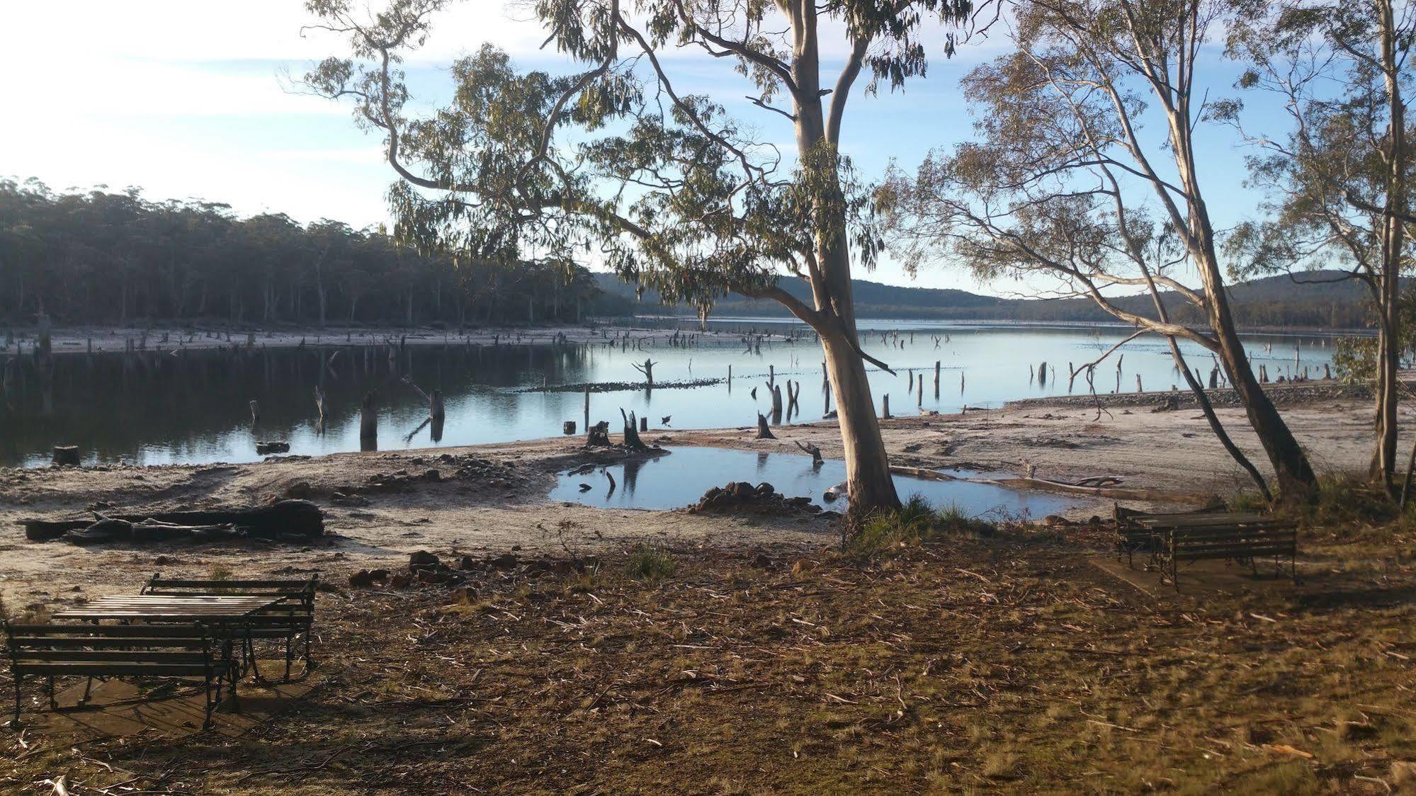Lake Leake Inn Exteriör bild